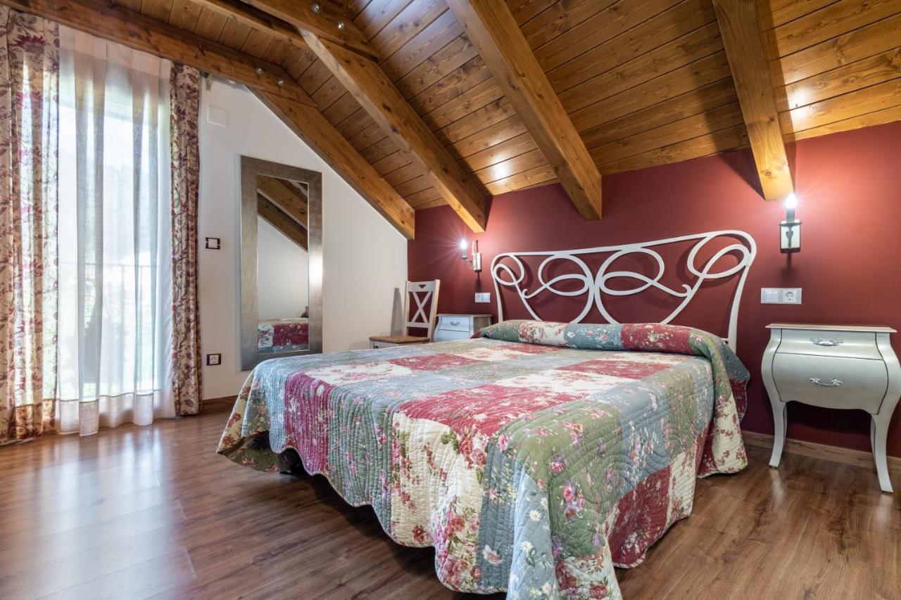 Casa Bergua Guest House Víu Eksteriør bilde